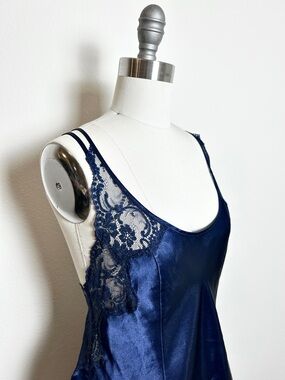 Vtg Y2K Victoria's Secret Navy Blue Satin Lace-Trim Slip Mini Dress Backless L
